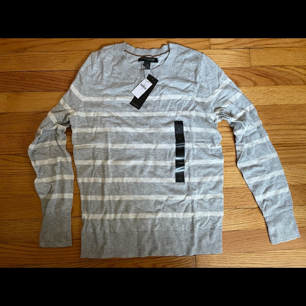 NWT Banana Republic Sweater